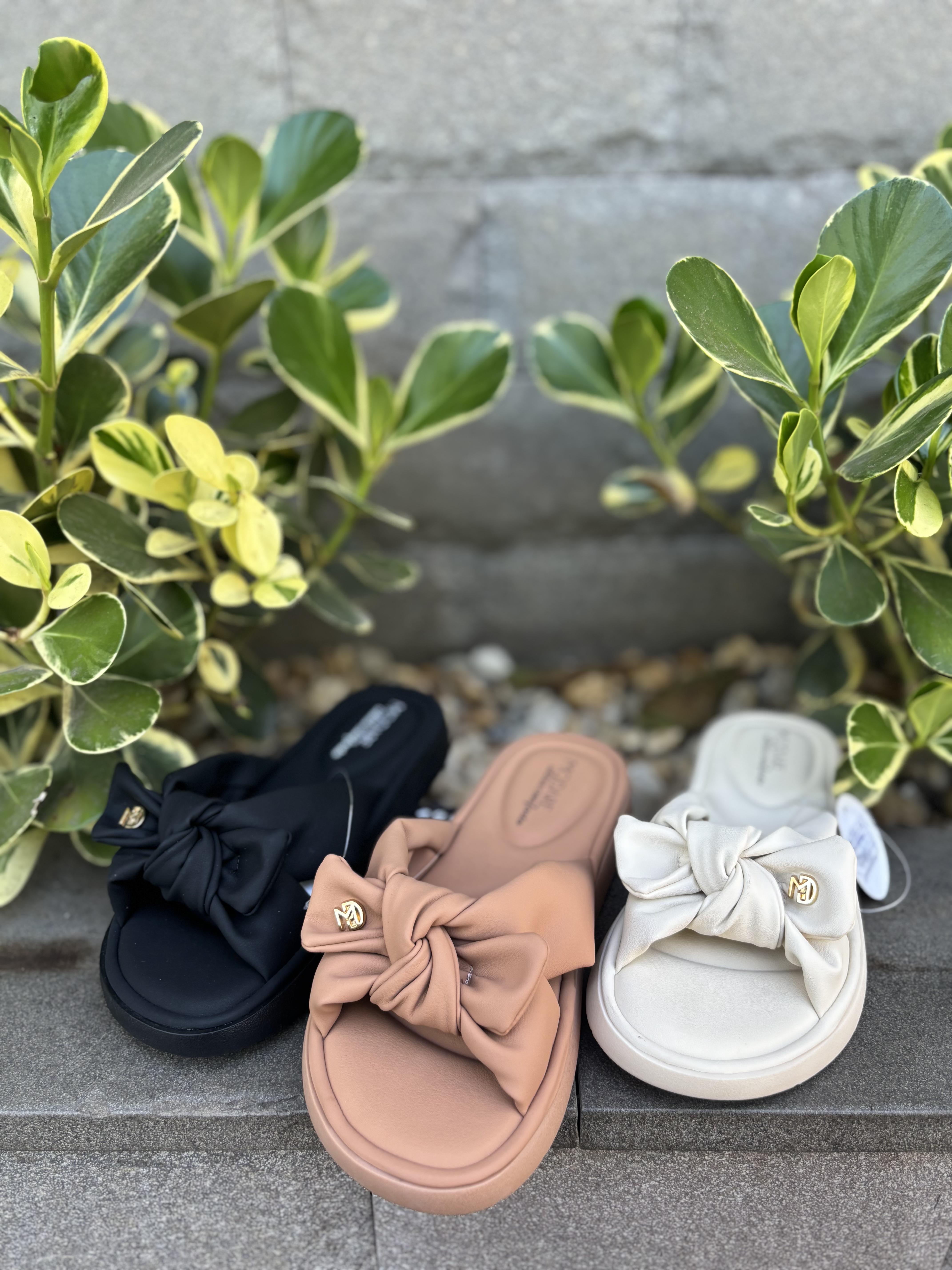 Sapatos femininos - Produção Fluo